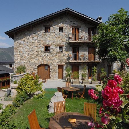Hotel Casa Cornel Cerler Extérieur photo