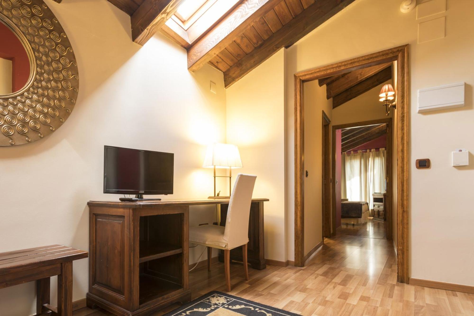 Hotel Casa Cornel Cerler Extérieur photo