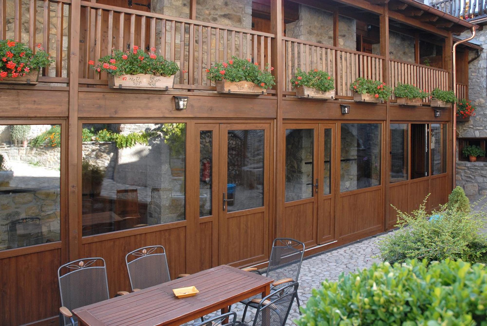 Hotel Casa Cornel Cerler Extérieur photo